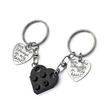 Páros kulcstartó, legó fazon, fekete színű