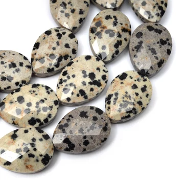 Dalmatínerkő csepp szál, fazettált, 20x13 mm, kb. 20 cm