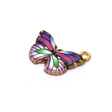 Lila pillangó képes medál, 15x20 mm, 1 db