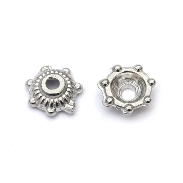 Virág mintás gyöngykupak, 5,5 mm (10 db)