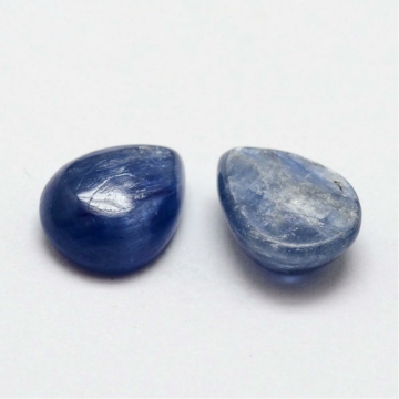 Kianit (disthen) cabochon kő, csepp, 7x9x3 mm (2 db)