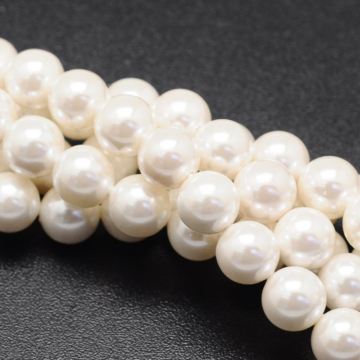Shell pearl (fehér) golyós szál, 6 mm, kb. 39 cm