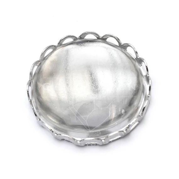 Foglalat üveg cabochon kővel, kerek, platina szín, csikpés szél, tálca: 18 mm, 1 db