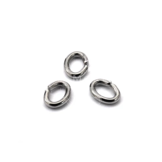 Nemesacél ovál karika, 3x4 mm, kb. 50 db