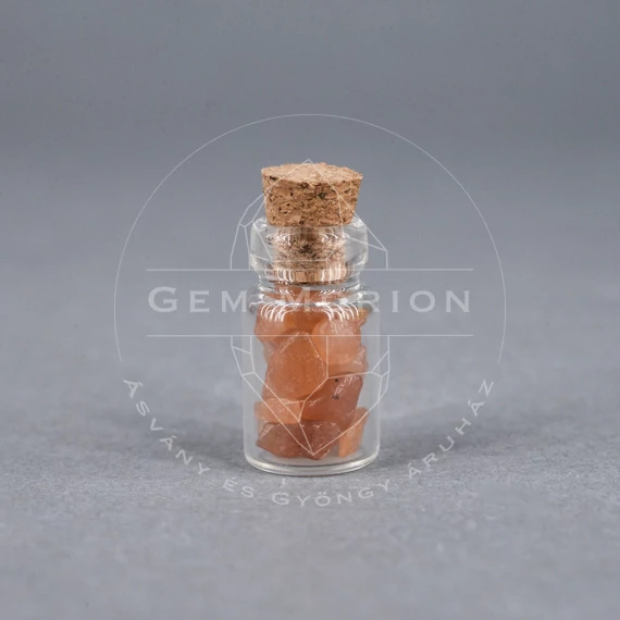 Vörös aventurin ezoterikus üvegcse, mini méret, 18x10 mm