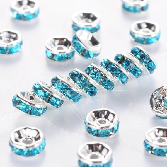 Világoskék strasszos rondella, 4 mm (10 db)
