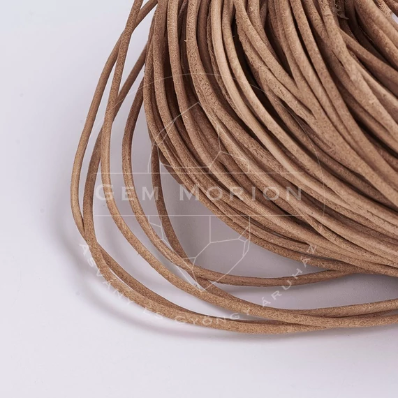 Natúr hengeres bőrszál, 1,5 mm vastag (5m egyben) 